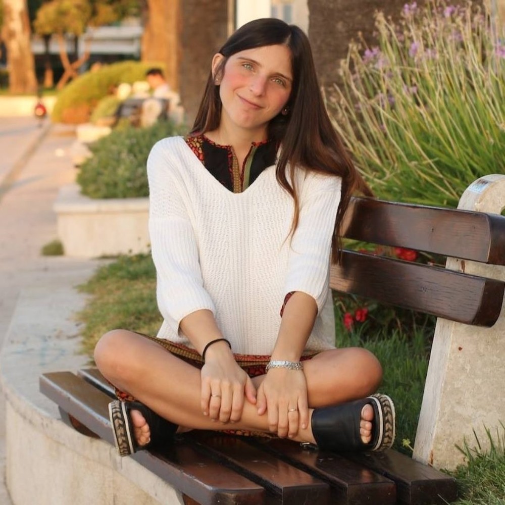 Meet your Posher, Antonella